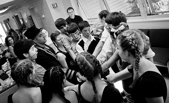 Circus Troupe, Amazing Grace CIRCUS! 2010