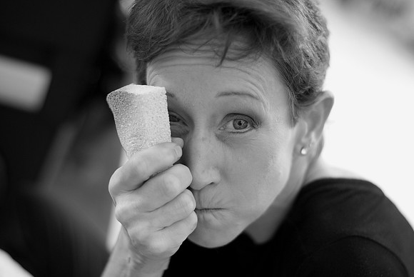 Nathalie Enterline, Juggler/Performer, 2009
