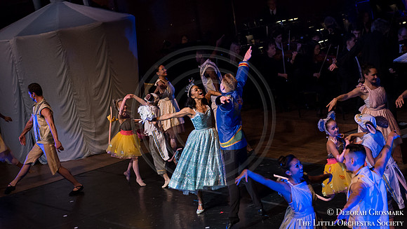 LOS_Cindy_PerfAFH2_20150418DAG_0212-2