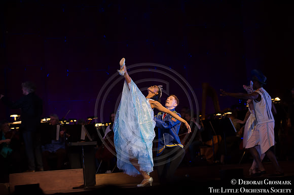 DGrosmarkLOS_Cindy_Dress_20150416DAG_7416