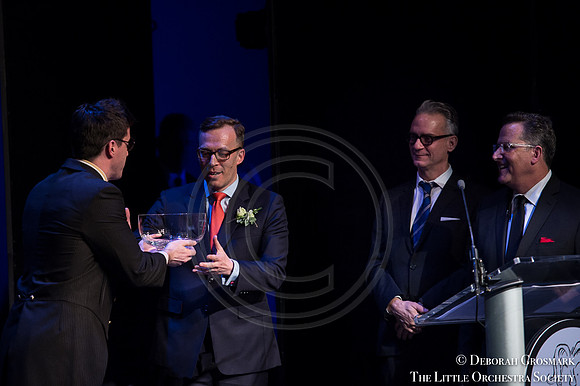 DGrosmark-LOS_Gala2016_Stage_20160201DG4_6130-2