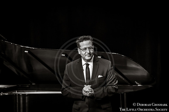 DGrosmark-LOS_Gala2016_Stage_20160201DG4_5934-2