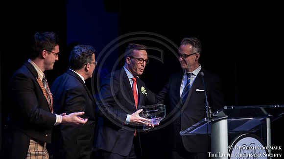 DGrosmark-LOS_Gala2016_Stage_20160201DG4_6136-2
