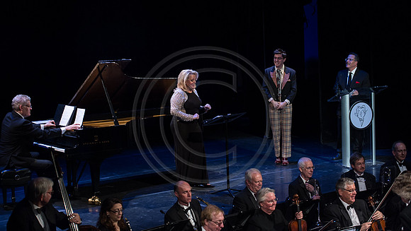 DGrosmark-LOS_Gala2016_Stage_20160201DG4_5834