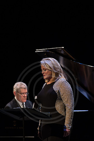 DGrosmark-LOS_Gala2016_Stage_20160201DG4_5994