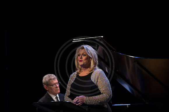 DGrosmark-LOS_Gala2016_Stage_20160201DG4_5982