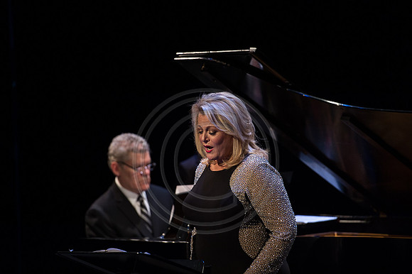 DGrosmark-LOS_Gala2016_Stage_20160201DG4_5970