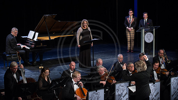 DGrosmark-LOS_Gala2016_Stage_20160201DG4_6169-2