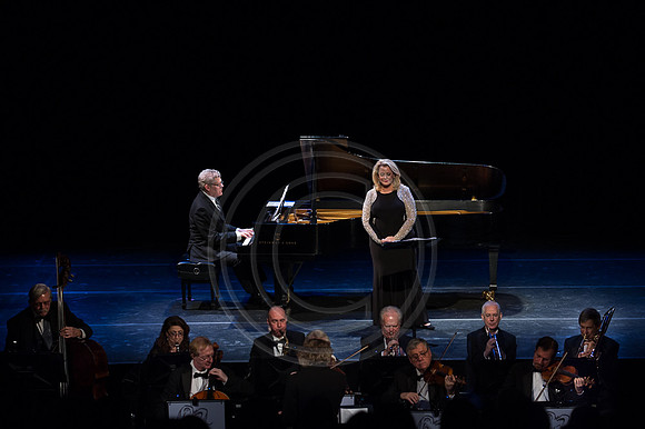 DGrosmark-LOS_Gala2016_Stage_20160201DG4_6009-2