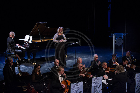 DGrosmark-LOS_Gala2016_Stage_20160201DG4_6050