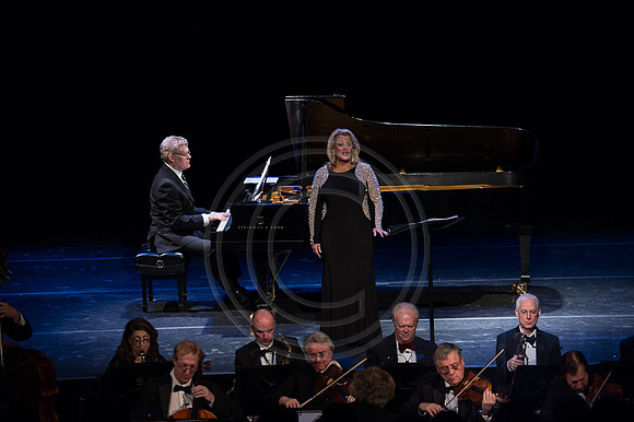 DGrosmark-LOS_Gala2016_Stage_20160201DG4_6032