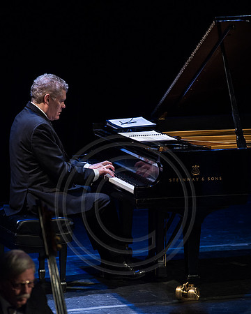 DGrosmark-LOS_Gala2016_Stage_20160201DG4_5766-2