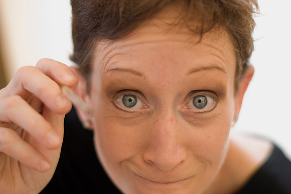 Nathalie Enterline, Juggler/Performer, 2009
